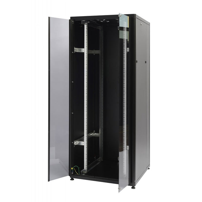 18u to 45u 800mm (W) x 800mm (D) Floor Standing Data Cabinet with Castors